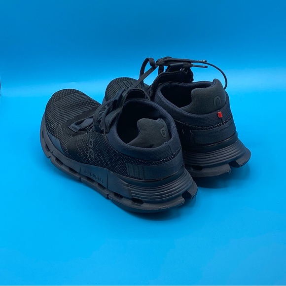 On Running Women's Black Athletic Shoes - Picture 2 of 4